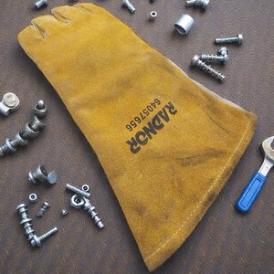 1 L Hand Replacement MIG Stick Welding SafetyGlove 100%Leather R Handed Welder