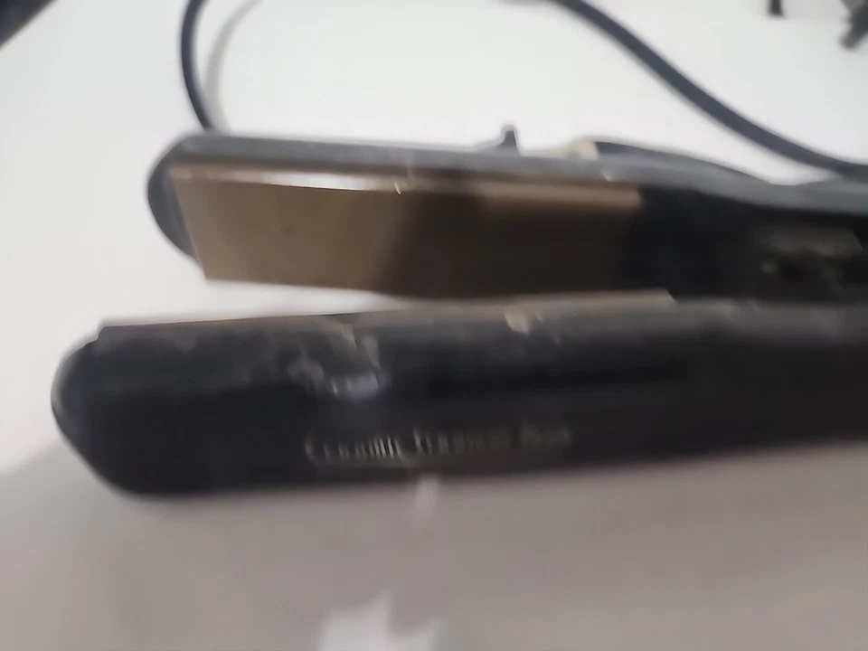 Sistema de control de detección automática de turmalina recta Hairart de cerámica Foto 2 de 4