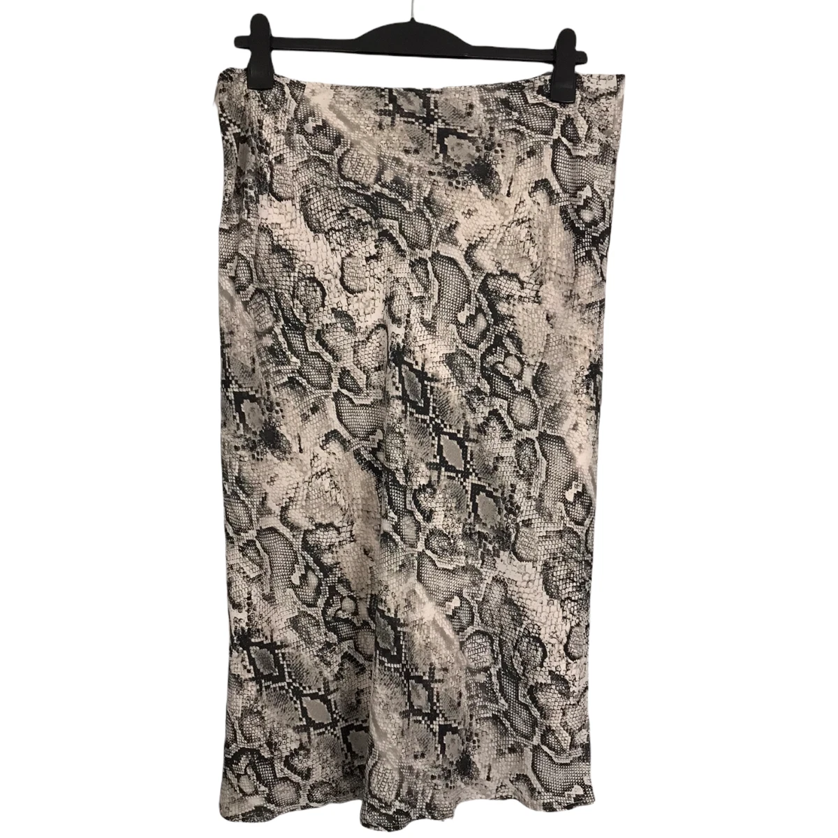Oasis clearance snakeskin skirt