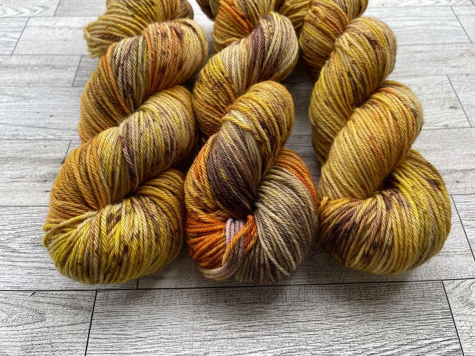 Hand Dyed Yarn 3 Lot DK Weight 100% Superwash Wool  Indie Variegated Skein - Image 4 of 4