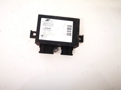 Volkswagen Sharan 1999 Immobiliser ECU 7m0953257aa, 98vw19a366dc   #1149462-10