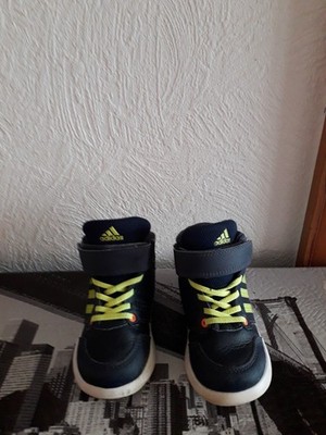 Kinderschuhe, Adidas, Sneaker Schuhe Sport/Turnschuhe,Gr 22.