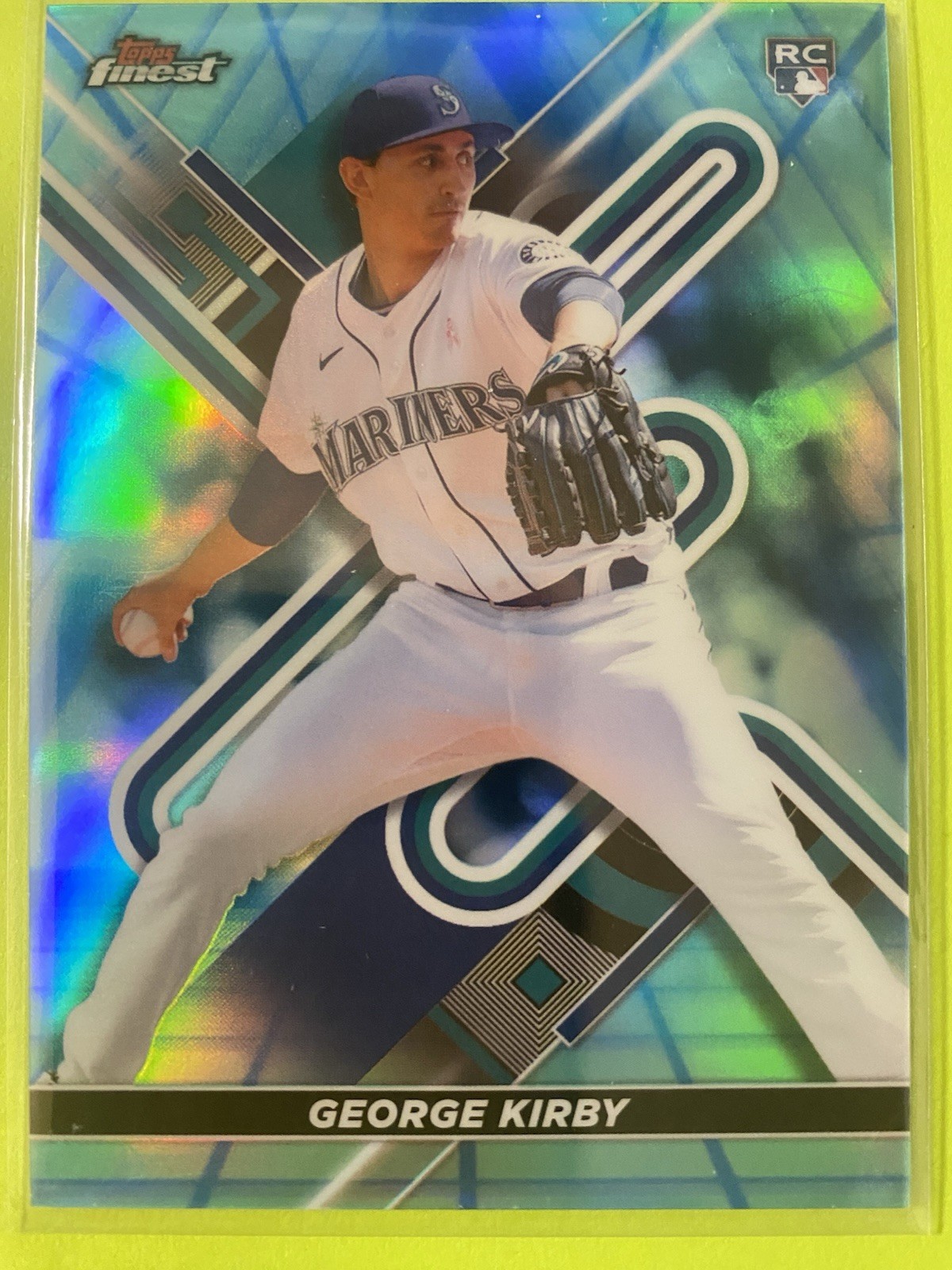 2022 Topps Finest - George Kirby #12 Blue/Aqua Vapor Refractor /250 (RC)