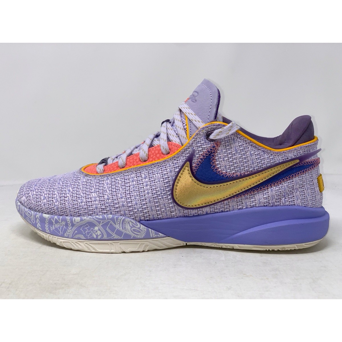 Nike Lebron 20 'Violet Frost' Lilac Purple Sneakers, Size 9 BNIB
