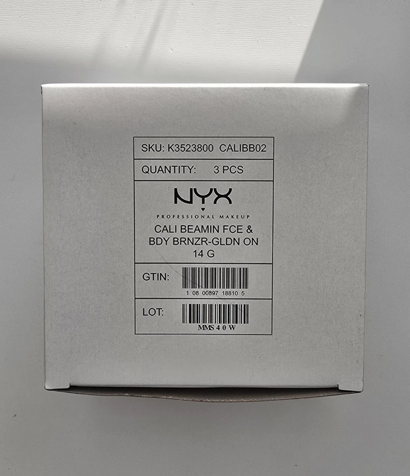 NYX - California Beamin' Face & Body Bronzer - The Golden One - 3pc Set - Image 3 of 3