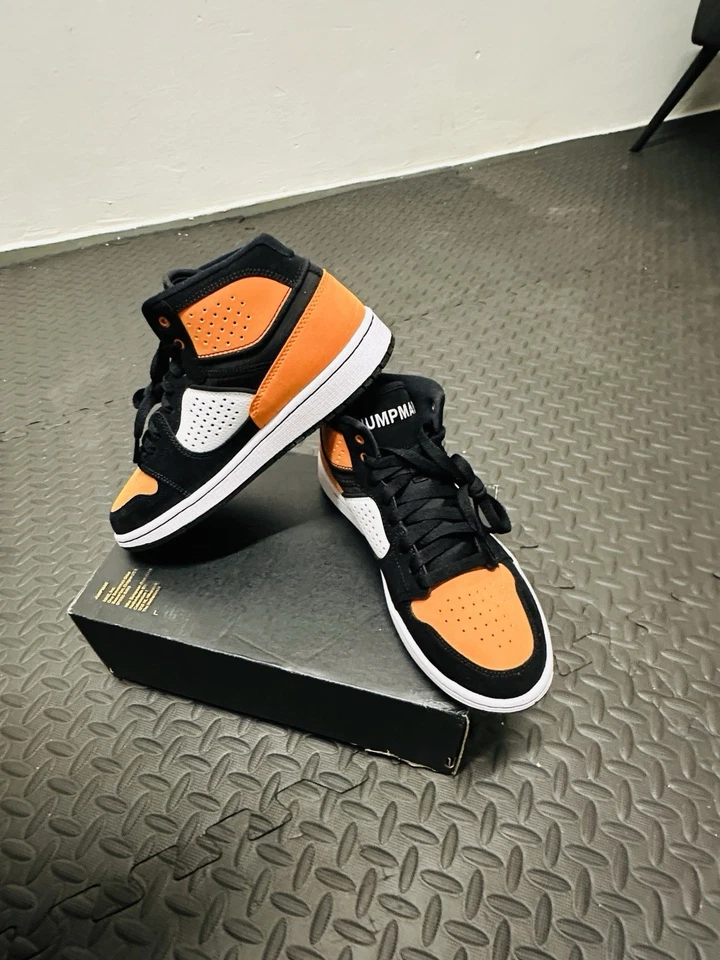 Nike Air Jorden 1 Mid Black Orange White Gr. 40 Sneaker - Bild 2 von 4