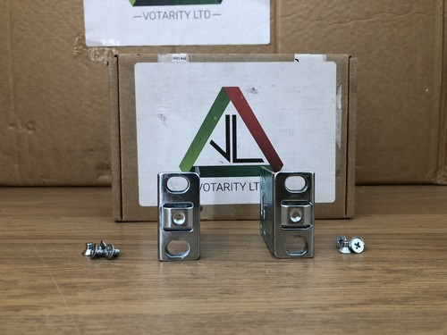 Juniper SRX345 / SRX340 / EX3300 Rack Mount Ear Kit SRX34X-RMK 1 Pair (Inc VAT) - Picture 3 of 10