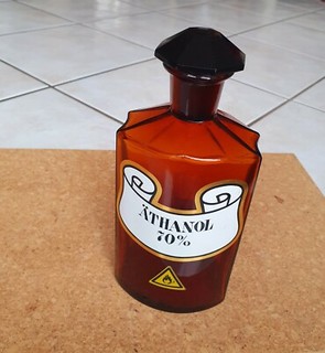 Uralte geschliffene Apothekenflasche Emailschild Blattgold verziert / Rarität!