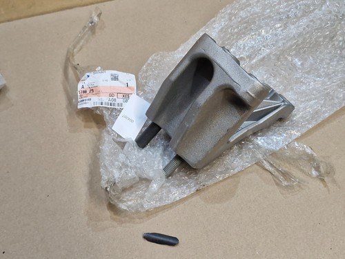 Ford EcoSport Mk2 2013-2024 Exhaust Hanger Bracket C1B17M125AB Genuine NEW OEM - Picture 15 of 15