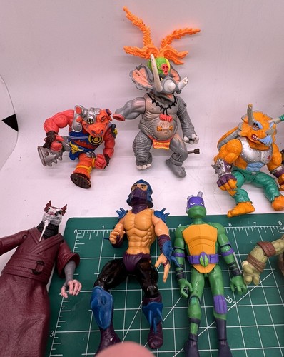 Vintage TMNT Teenage Mutant Ninja Turtles Actionfiguren Shredder 8 Stück - Bild 4 von 13