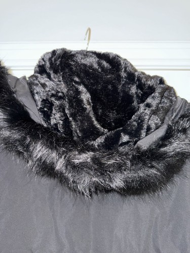 NWT Guess Eco Ales Men's Black Front-Zip Logo Faux Fur Hooded Parka Jacket Sz L. - Picture 4 of 8