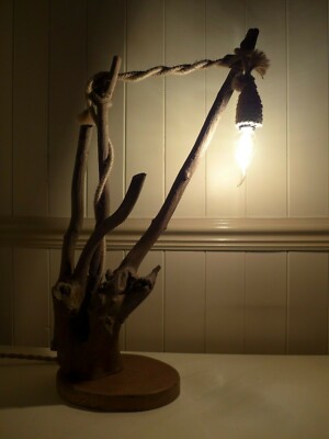 HOLZ TISCHLAMPE HANDGEFERTIGT EINZIGARTIG RUSTIKAL EDISON STIL GLÜHBIRNE INKL. G