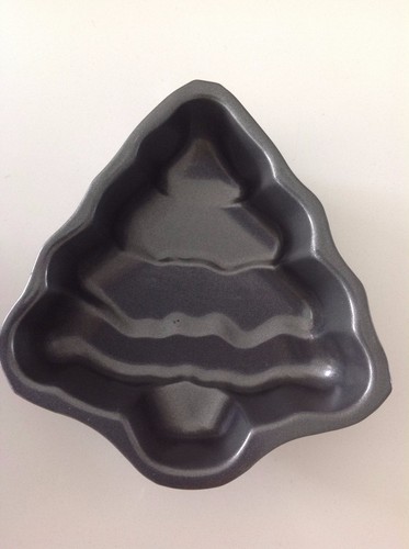 NEW gingerbread house cutter set & Wiltshire christmas bake trays x 5 FREE POST - Picture 4 of 12