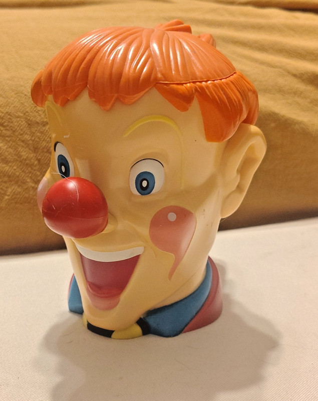 Vintage Mug Ringling Bros Greatest Show On Earth Circus Flip Lid  Souvenier A673