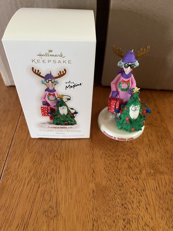 2009 Hallmark Keepsake Maxine “A Crabby Little Christmas” Ornament