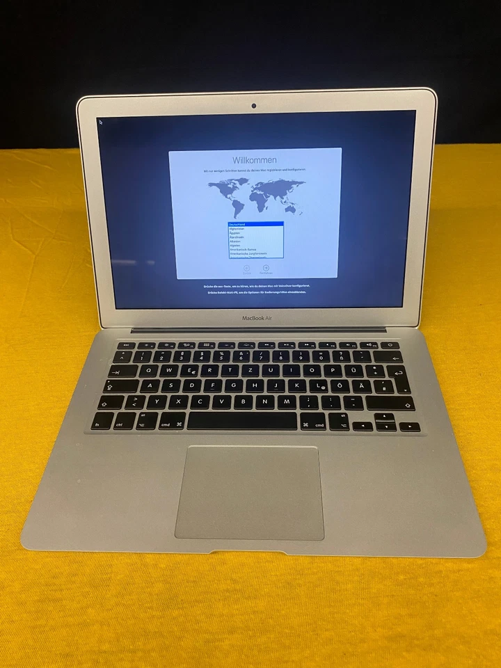 Apple MacBook Air 13" 2012 · i5 · 4GB · 128GB, Foto 1 von 5