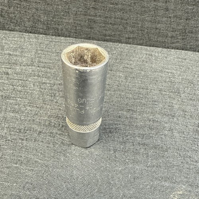 #ad Champion Plug Mate II 5 8quot; 6 Point Spark Plug Socket 3 8quot; Drive CT 453 $10.00