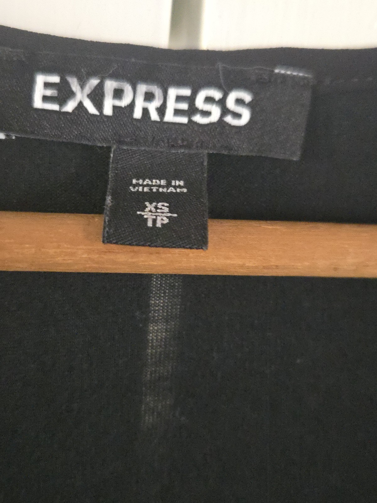 Express Sleeveless Split Neck Pleated Top Gold St… - image 9