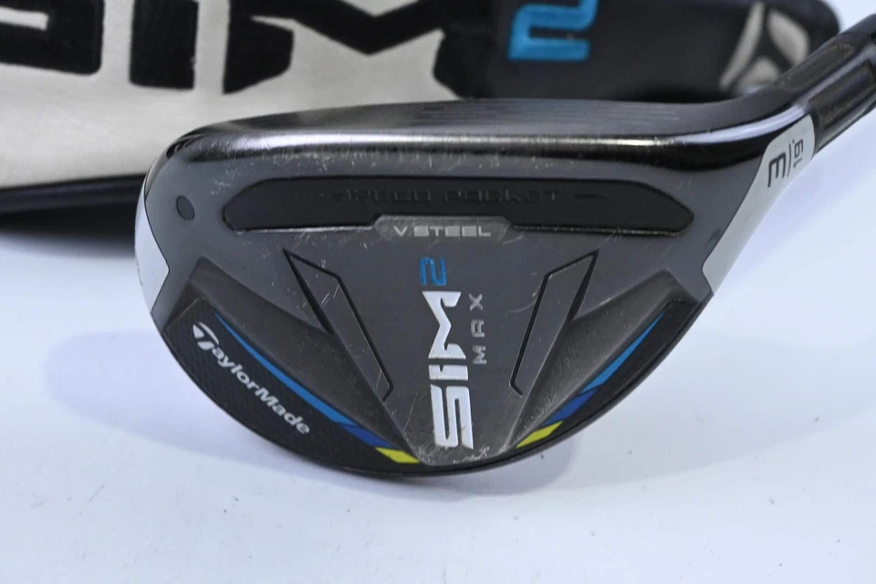 Taylormade SIM2 Max #3 Hybrid / 19 Degree / Stiff Flex Fujikura Ventus Blue 7 - Image 2 of 4