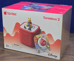 Tonies Toniebox 2 - Winnie the Pooh Play Set - Red