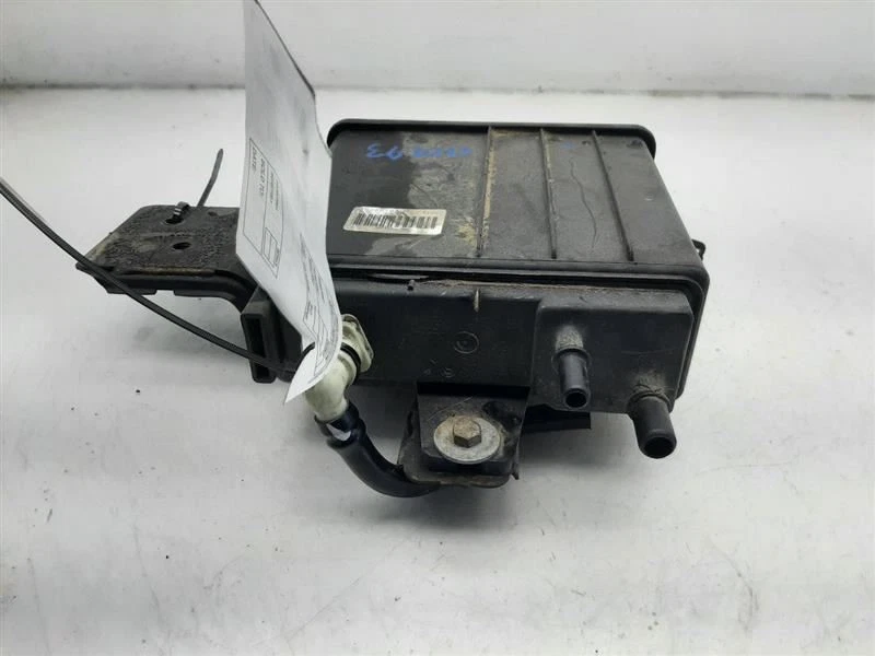 Vasilha de vapor de combustível 04-20 GMC Yukon 12597567 - Imagem 3 de 4