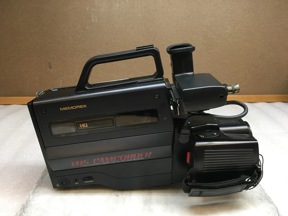 Videocámara VHS Memorex SM-1000 de colección viene con cargador de batería y sin batería incl. Foto 2 de 4