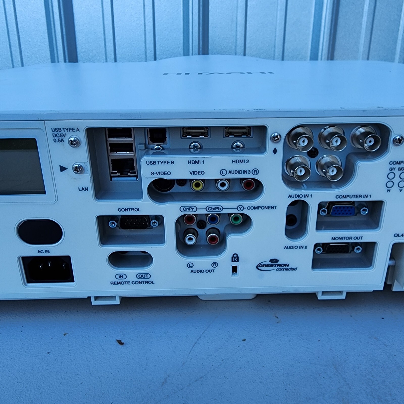 Hitachi CPWX8255A 5500 Lumens 1200x800 3LCD Projector 2613 Hours eBay