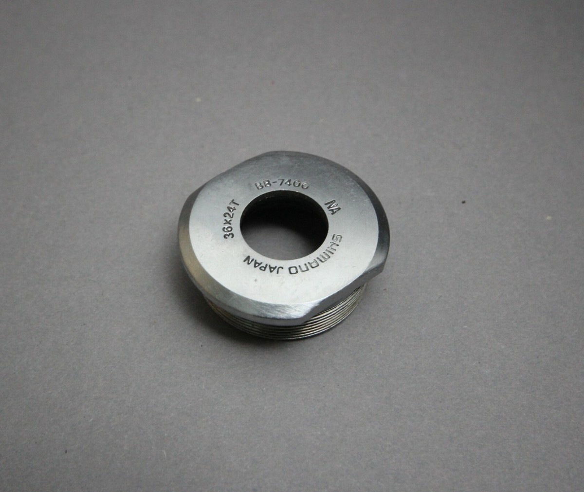 RIGHT Shimano Dura Ace BB-7400 Bottom Bracket Cup / ITA 70