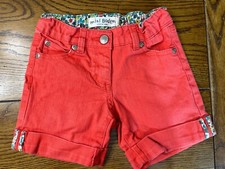 Mini Boden Red Cuffed Floral Trim Shorts Girls Adjustable Waist Size 6