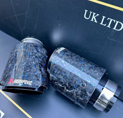 2 X GLOSS BLACK & BLUE FORGED CARBON FIBRE AKRAPOVIC EXHAUST TIPS 4” UNIVERSAL - Picture 3 of 4