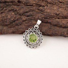 925 Sterling Silver Round August Birth Peridot Daughter Wedding Pendant Jewelry