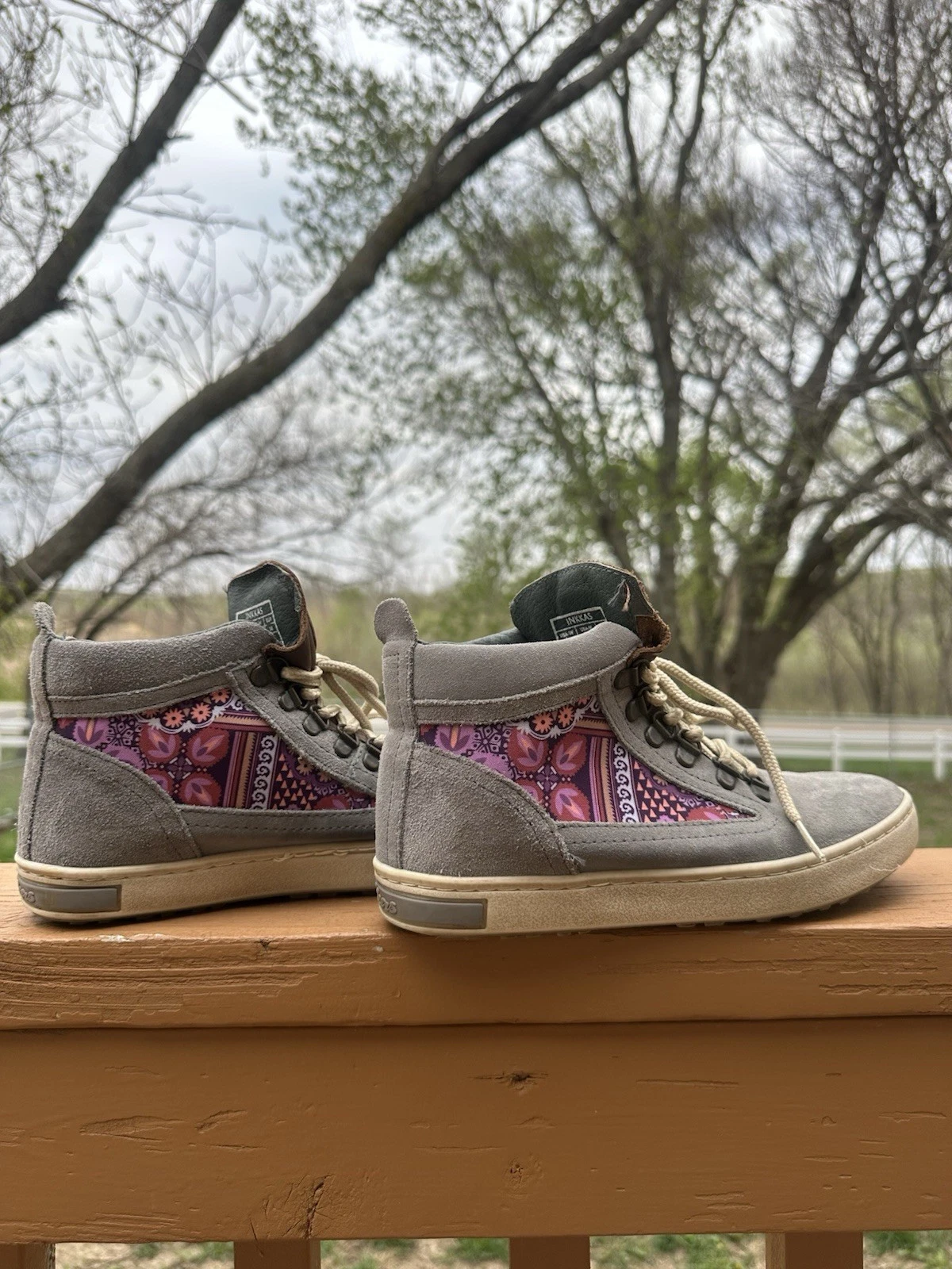 INKKAS Women’s Camping Boots, Size 7