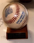 Greg Maddux Atlanta Braves Autographed 1995 World Series Baseball In Case