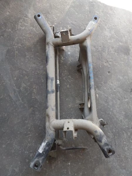 Jeep Compass 2007-2017 travesaño/marco K estilo clásico tracción delantera trasera Foto 4 de 4