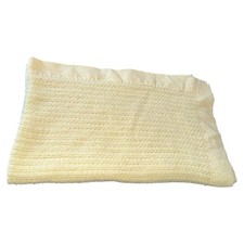 Vintage Carters Baby Blanket Yellow Acrylic Nylon Trim Waffle Weave Made In USA