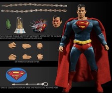 Mezco Toyz Superman (Classic) One:12 1/12 Scale Figure  DC Comics