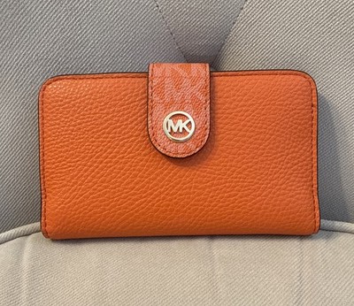 MICHAEL KORS Jet Set Medium Bifold Wallet NWT$128