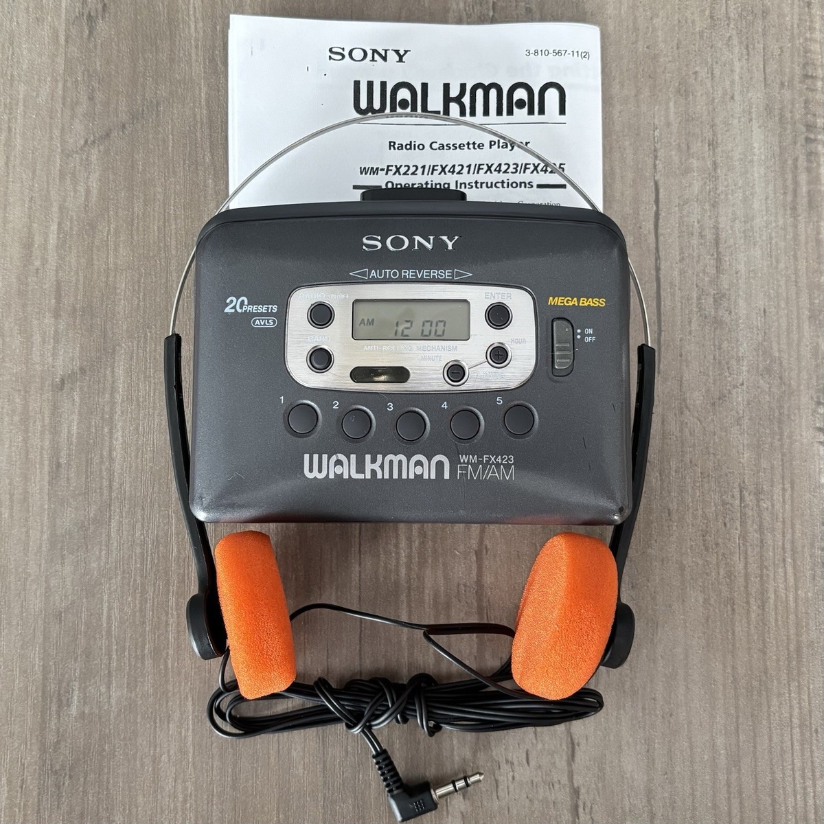 SONY WALKMAN WM-2 カセットウォークマン 銀 整備済 TY423 SONY WALKMAN WM-2 カセットウォークマン シルバー 整備済 TY343