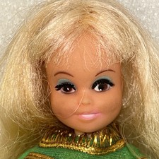 Vintage MEGO MCMLXX Maddie Mod BLONDE Doll Rooted Lashes Hong Kong Top Skirt