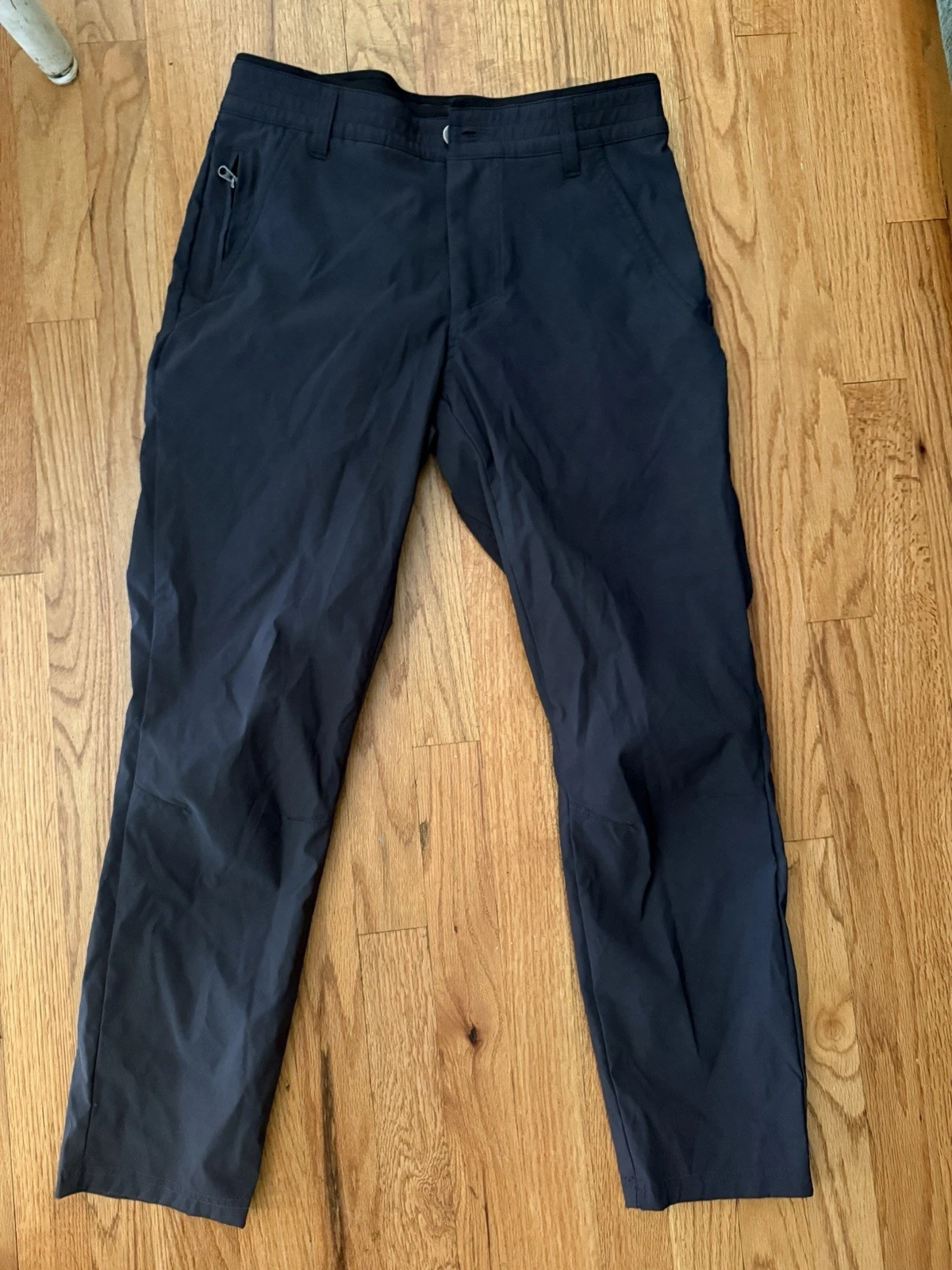 Kuhl 30 X 26.5 Short Gray Renegade Recon Quick Dry Stretch Hiking Outdoor Pants