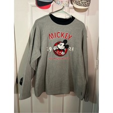 VINTAGE DISNEY STORE EXCLUSIVE MICKEY MOUSE SWEATSHIRT