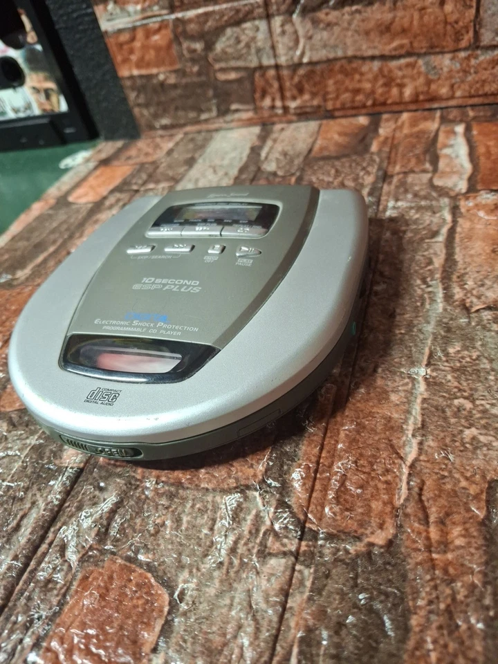 Проигрыватель компакт-дисков Lenoxx Sound 10 секунд ESP Plus Anti-Skip CD-79 протестирован работает - Изображение 2 из 4