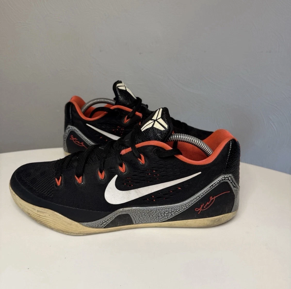 Nike Kobe IX 9 EM Low Laser Crimson (646701-001) Men’s Size 10 Nike Kobe 9 IX EM Low Black White Laser Crimson Size 11  main image 2