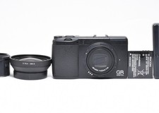 RICOH GR DIGITAL III 10.0MP Digital Camera w/ GW-2 GH-2 Hood JP Exc   2709148