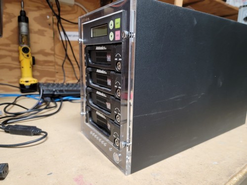 Addonics HDUSI3TDR Duplicateur de disque dur avec cordon d'alimentation - Photo 7/9