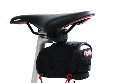 Abus Onyx ST 85 KF Challenge Gepäckträgertasche mit Schnellverschlusssystem - 0,5 L