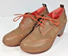 J-41 Adventure Olympia 10M Taupe Persimmon Vegan Platform Wing Tip Oxford Shoe