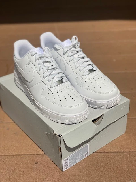 Preços baixos em Nike Air Force 1 Triple White | eBay