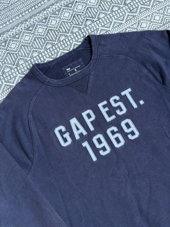 Pull Gap – Taille S – Faded – Bon état – Brodé - Photo 3/4