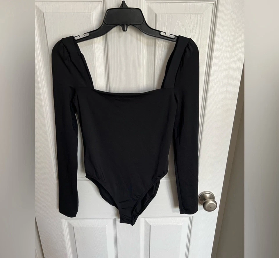 Topshop 黑色长袖紧身衣,尺寸 4-6(小号)全新带标签 — 第 4/4 张图片